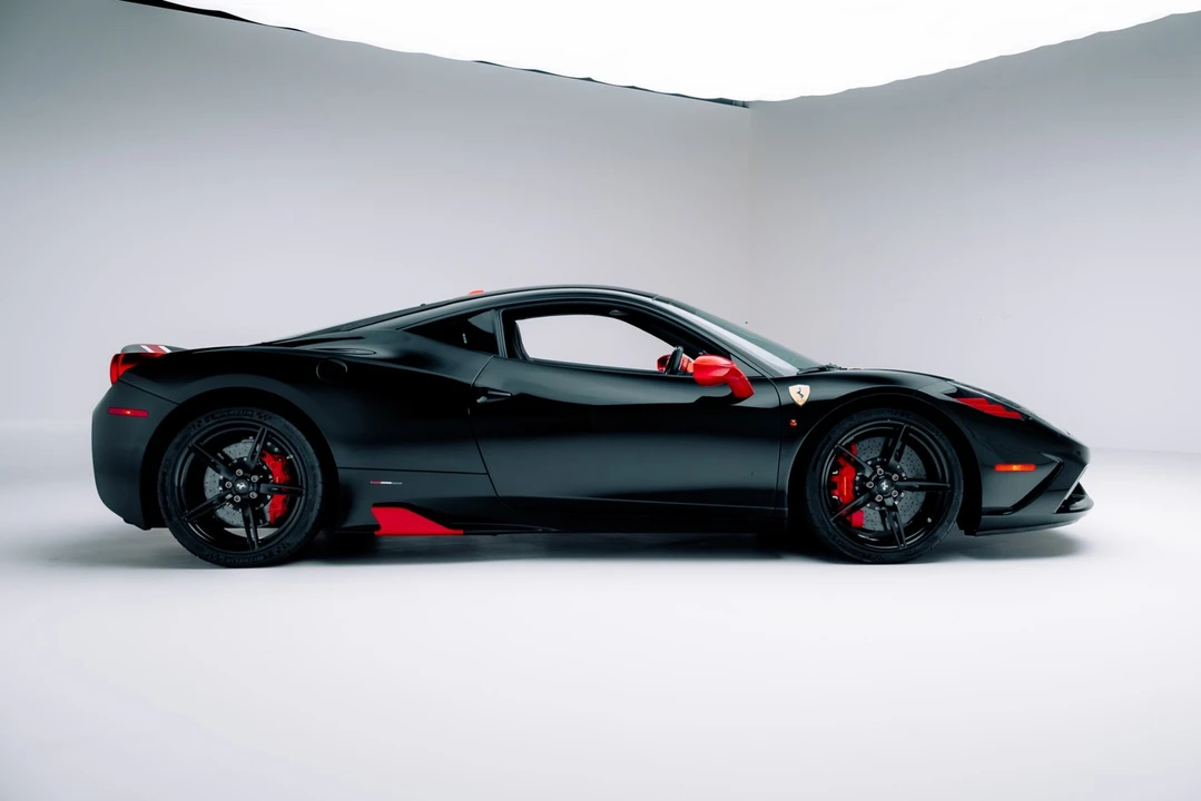 2015 Ferrari 458 Italia - Image 3 of 21