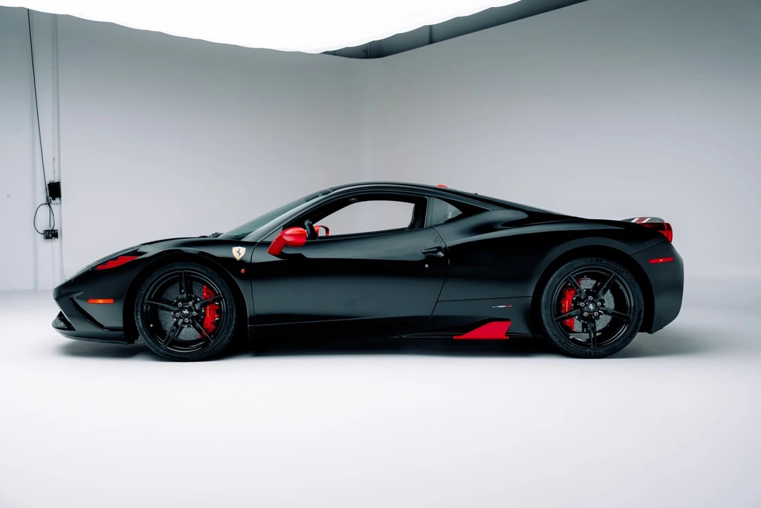 2015 Ferrari 458 Italia - Image 14 of 21