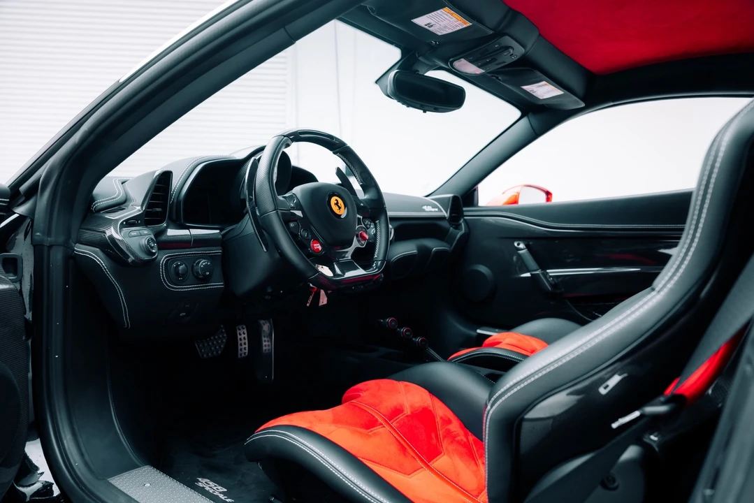 2015 Ferrari 458 Italia - Image 2 of 21