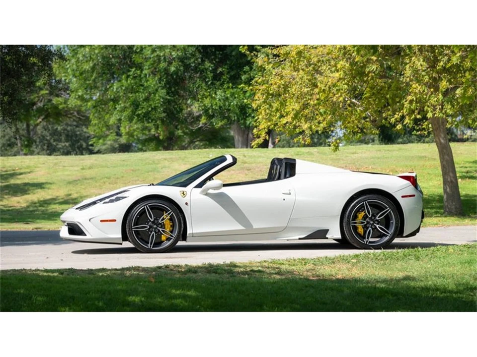2015 Ferrari 458 - Image 5 of 31