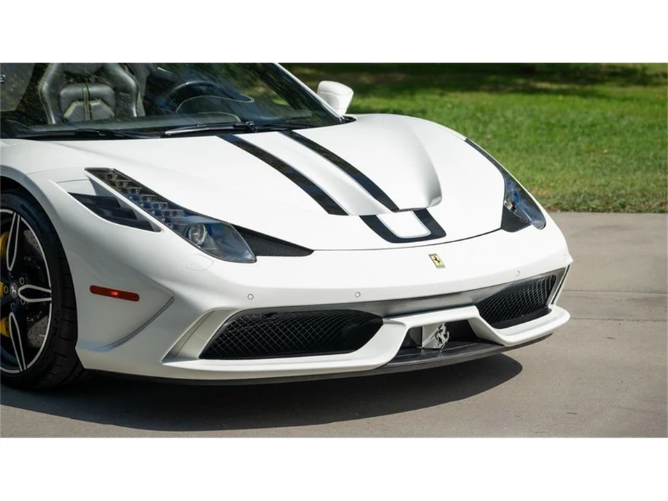 2015 Ferrari 458 - Image 31 of 31