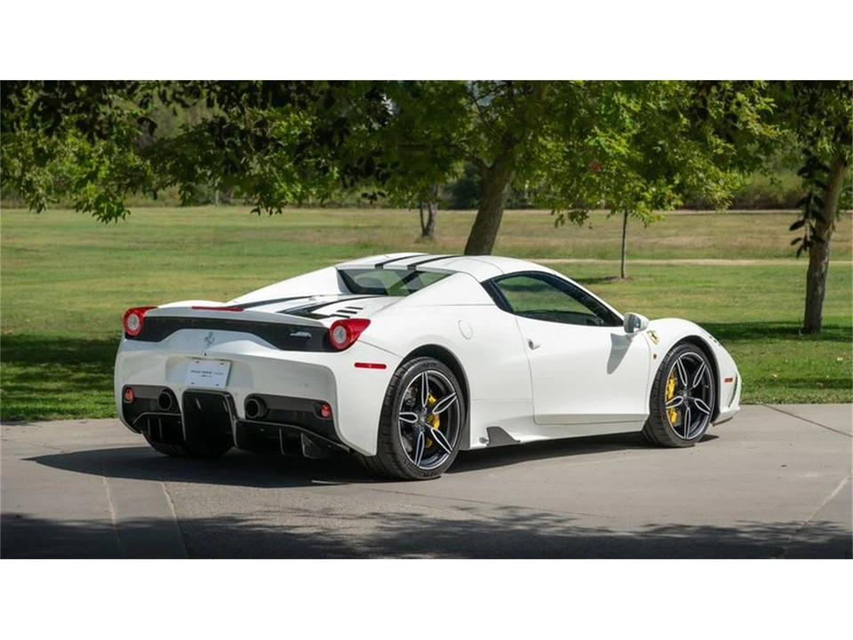 2015 Ferrari 458 - Image 3 of 31