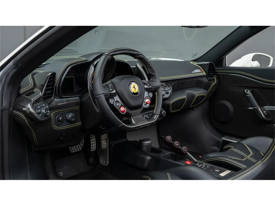 2015 Ferrari 458 - Image 8 of 31