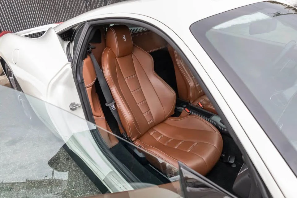 2015 Ferrari 458 Italia - Image 14 of 18