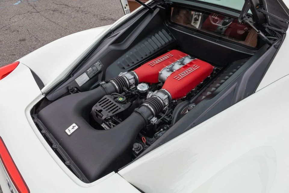 2015 Ferrari 458 Italia - Image 16 of 18