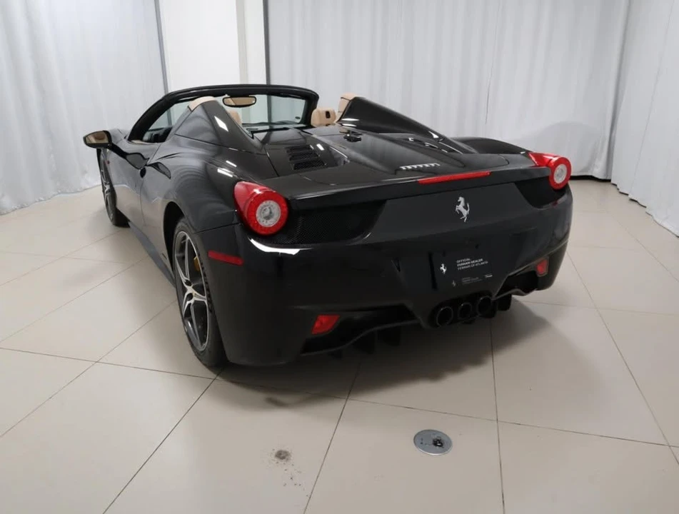 2015 Ferrari 458 Italia - Image 12 of 19