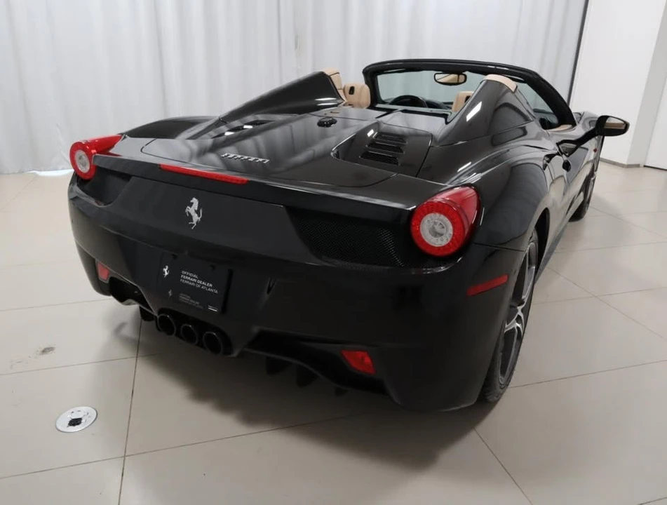 2015 Ferrari 458 Italia - Image 10 of 19