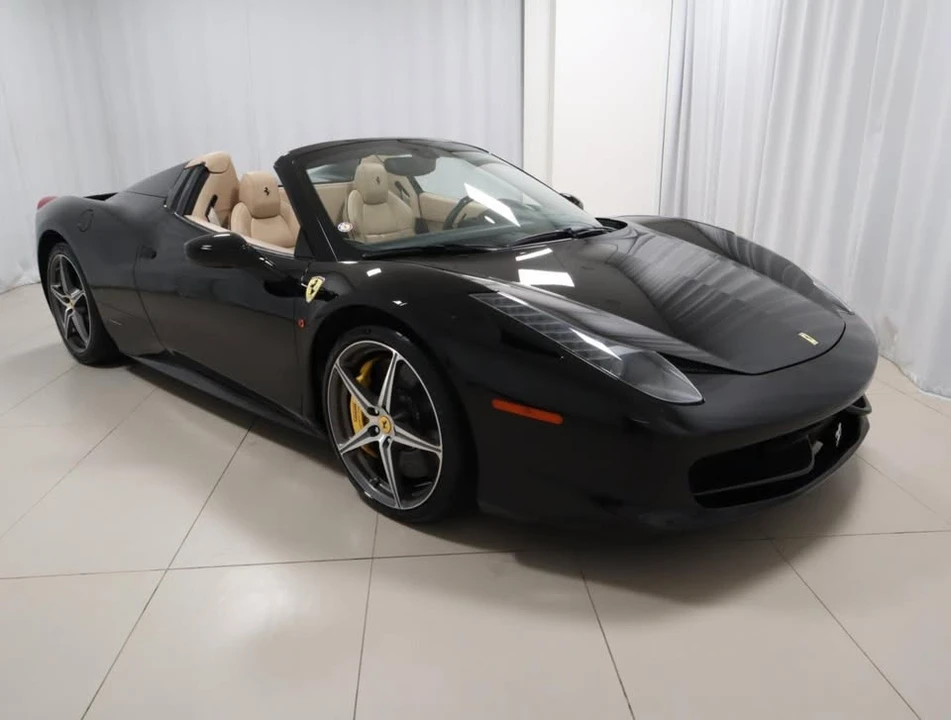 2015 Ferrari 458 Italia - Image 5 of 19