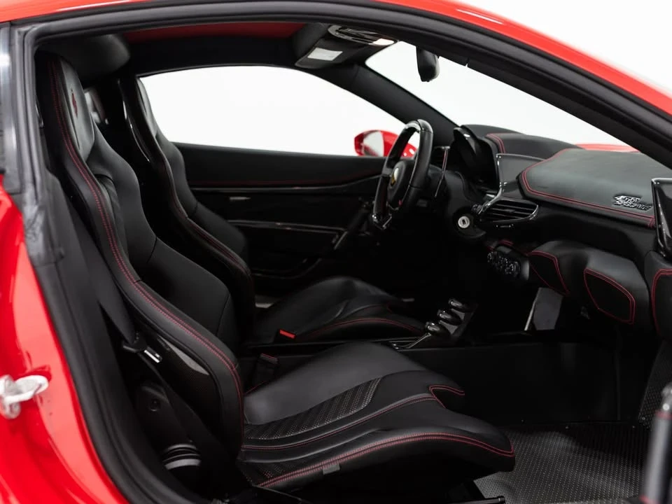 2015 Ferrari 458 Speciale - Image 9 of 19
