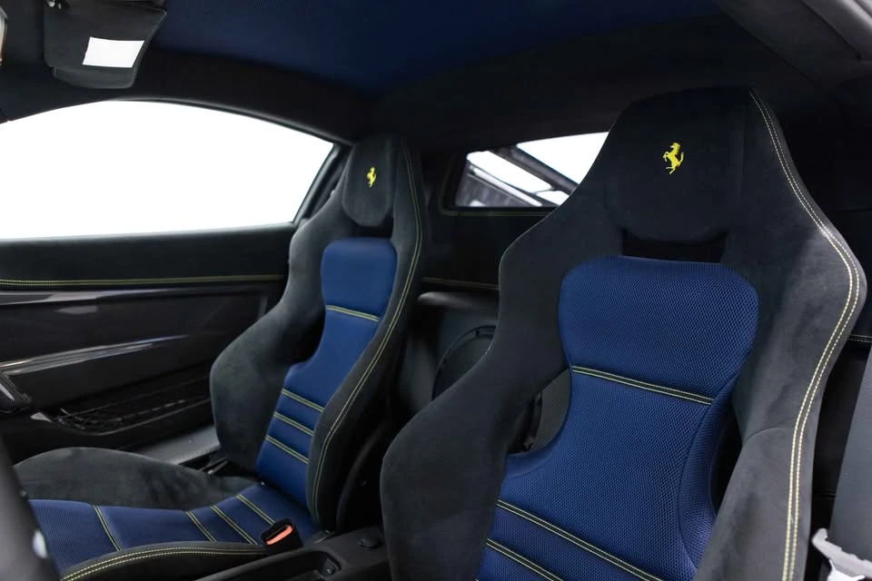 2015 Ferrari 458 Speciale - Image 6 of 20