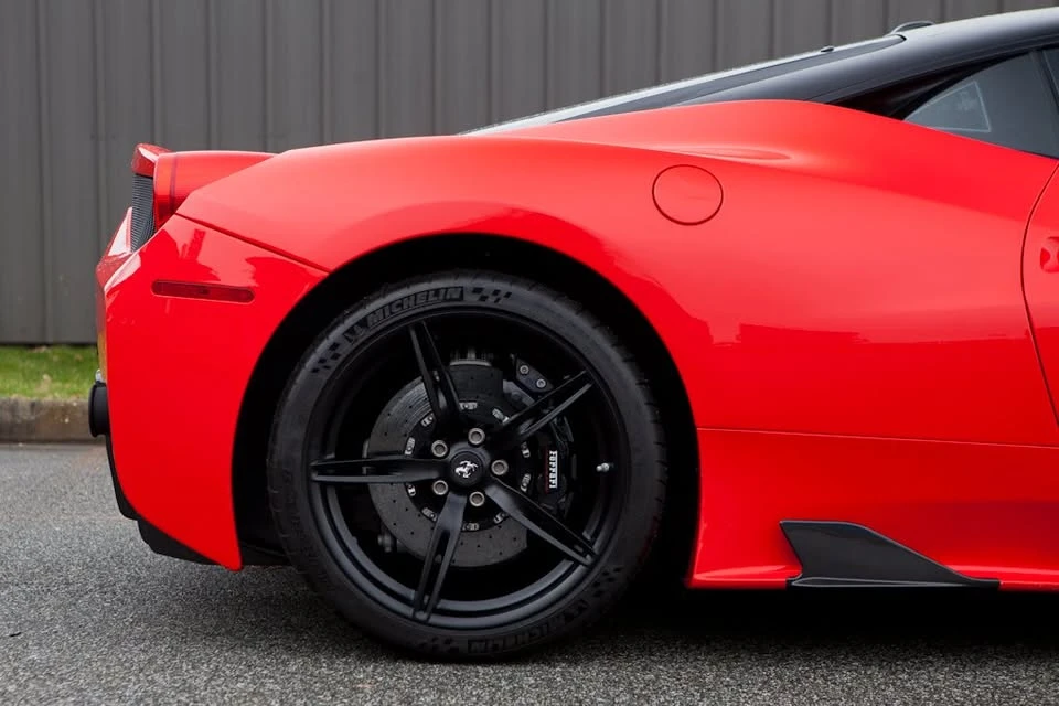 2015 Ferrari 458 Speciale - Image 8 of 17