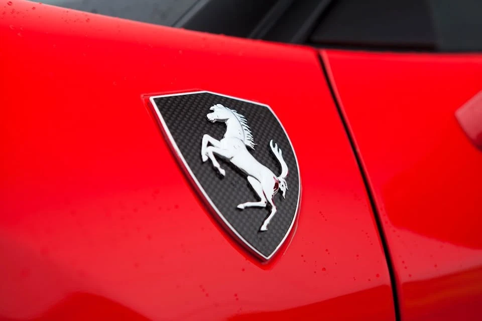 2015 Ferrari 458 Speciale - Image 17 of 17