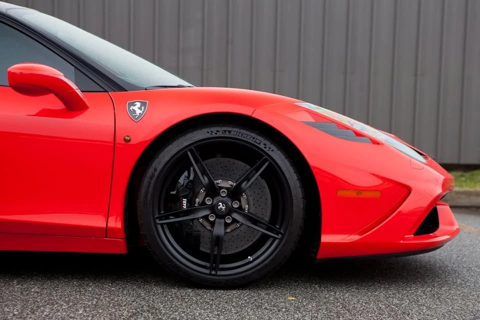 2015 Ferrari 458 Speciale - Image 10 of 17