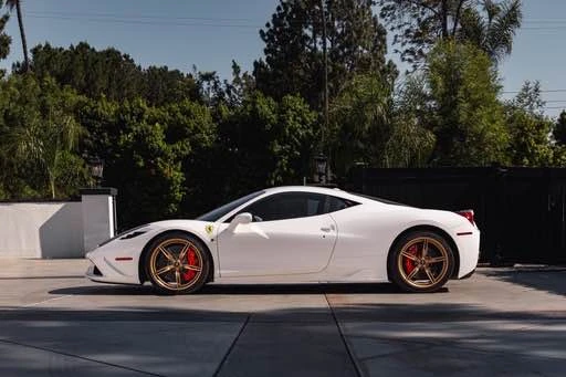 2015 Ferrari 458 Speciale - Image 2 of 5