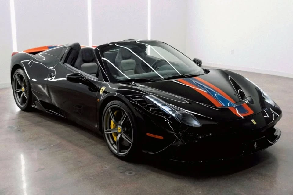 2015 Ferrari 458 Speciale Aperta - Image 2 of 13
