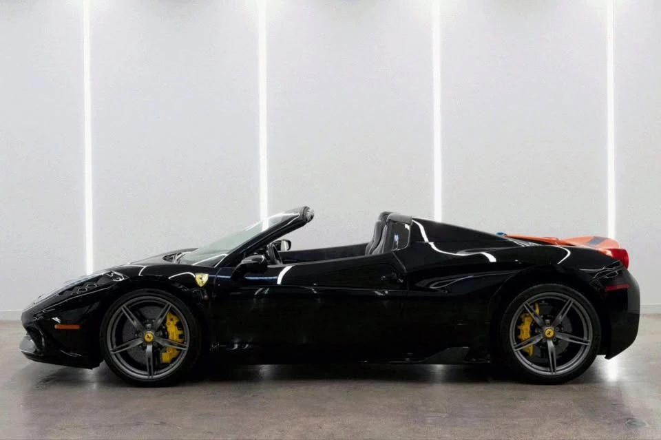 2015 Ferrari 458 Speciale Aperta - Image 4 of 13