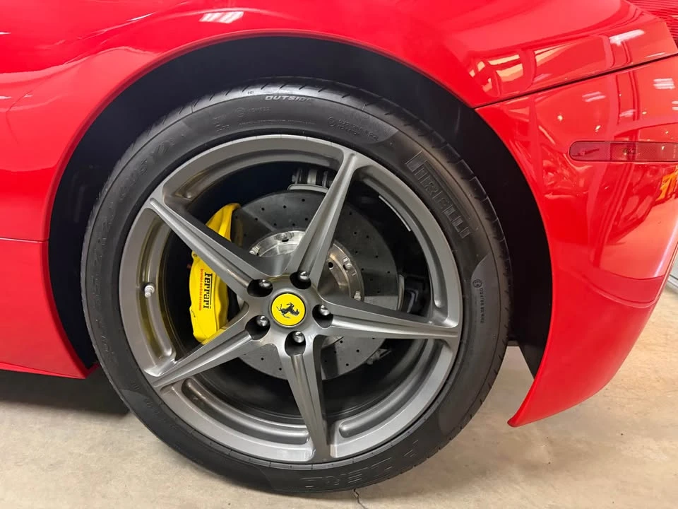 2015 Ferrari 458 Spider - Image 7 of 10