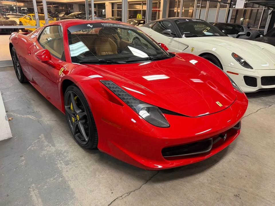 2015 Ferrari 458 Spider - Image 8 of 10