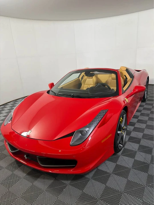 2015 Ferrari 458 Spider - Image 10 of 10