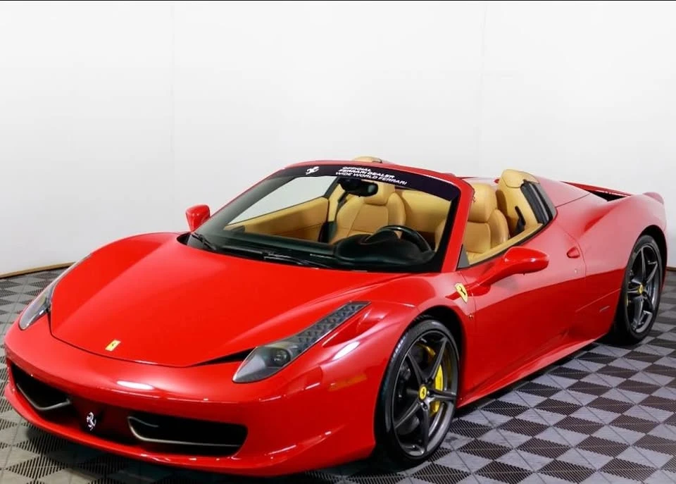 2015 Ferrari 458 Spider - Image 9 of 10