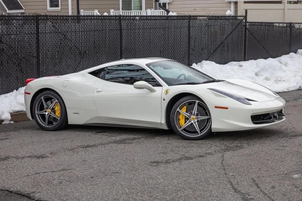2015 Ferrari 458 Italia - Image 2 of 5