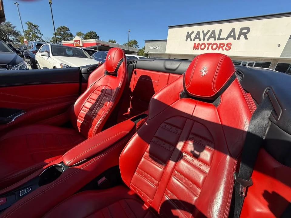 2015 Ferrari California T - Image 14 of 20