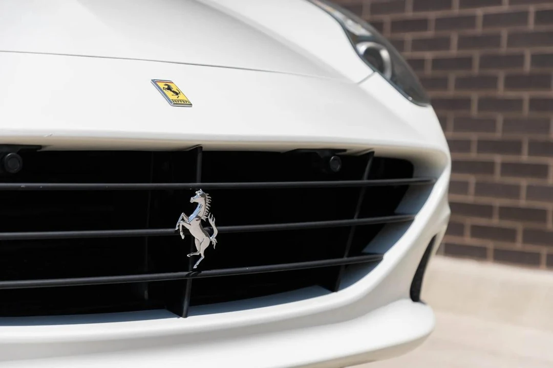 2015 Ferrari California T - Image 23 of 31