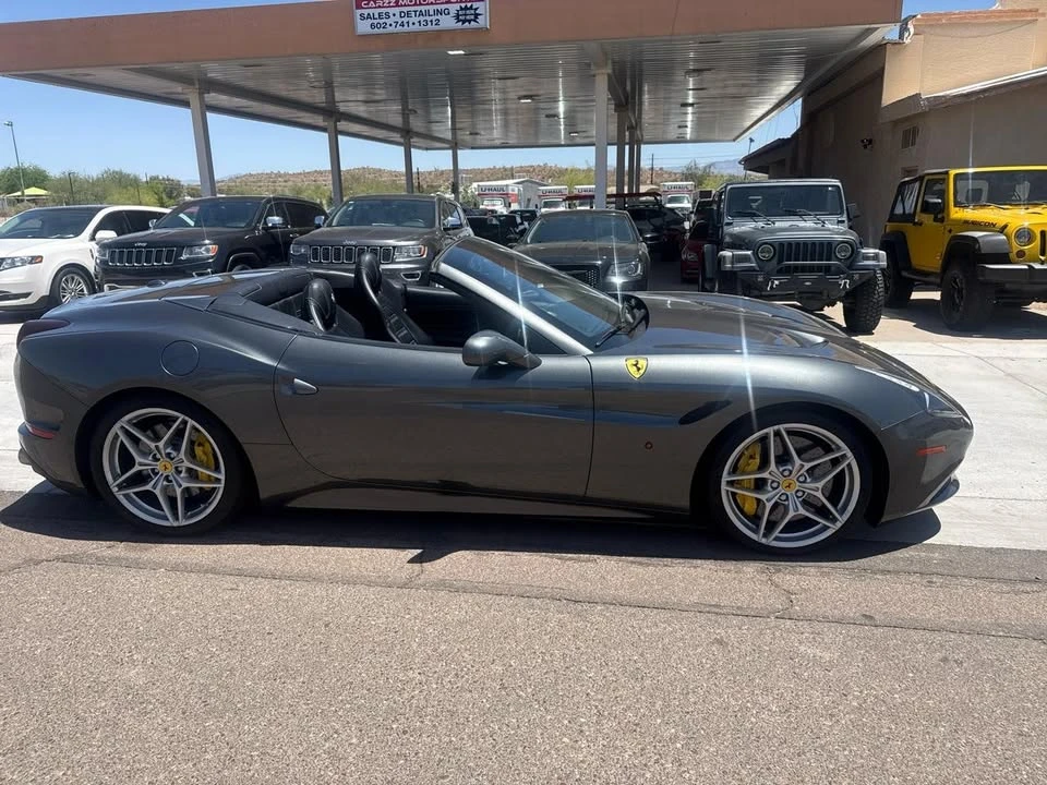 2015 Ferrari California T - Image 4 of 20