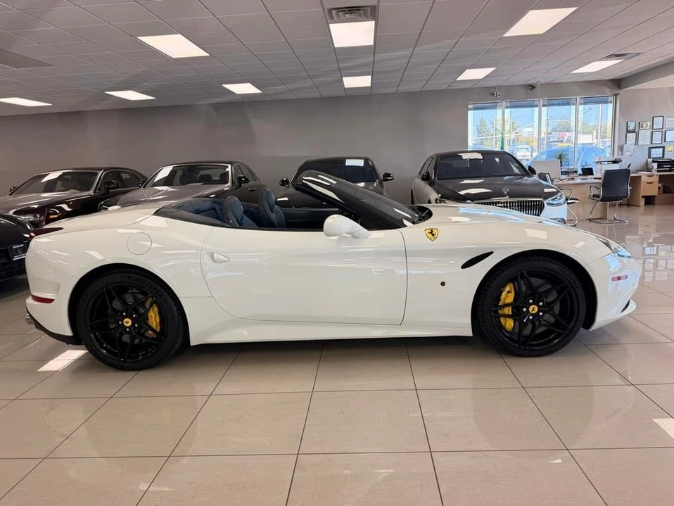 2015 Ferrari California T - Image 3 of 20