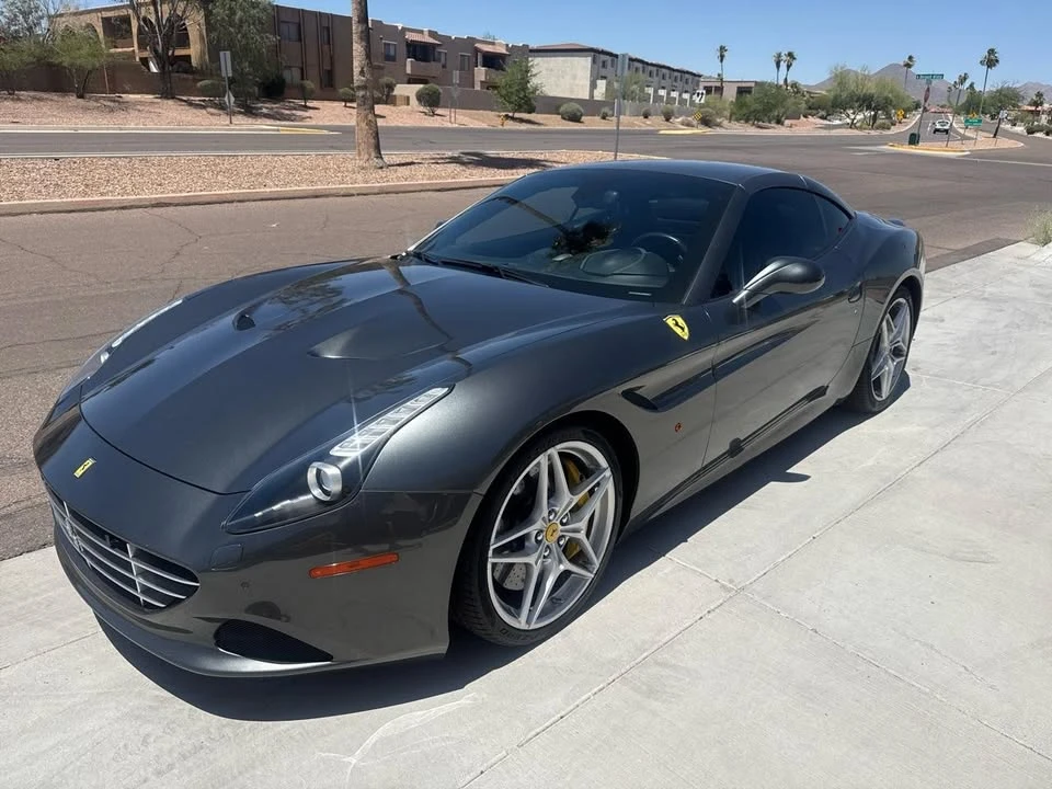 2015 Ferrari California T - Image 19 of 20