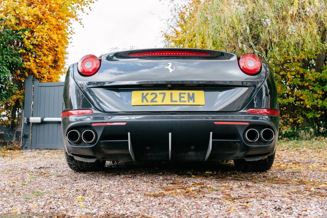 2015 Ferrari California T - Image 29 of 30