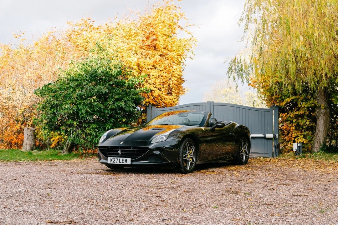 2015 Ferrari California T - Image 4 of 30