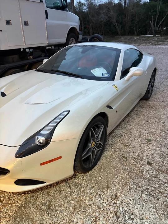 2015 Ferrari California T - Image 7 of 10