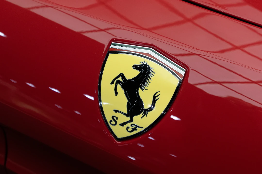 2015 Ferrari California T - Image 25 of 31
