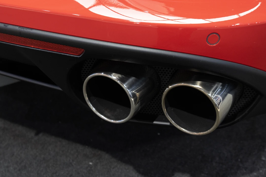 2015 Ferrari California T - Image 19 of 31