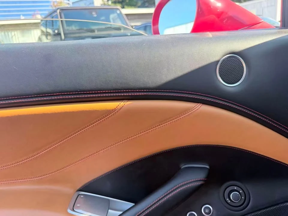 2015 Ferrari California T - Image 16 of 18