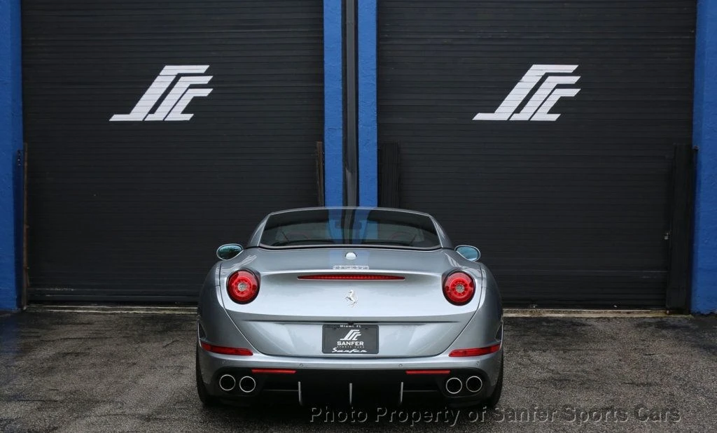 2015 Ferrari California T - Image 7 of 12