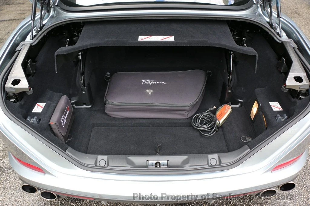 2015 Ferrari California T - Image 8 of 12
