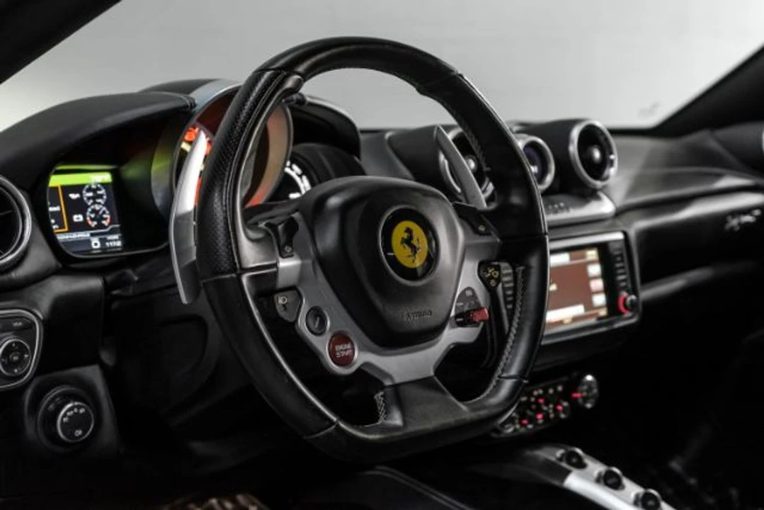 2015 Ferrari California T - Image 21 of 21