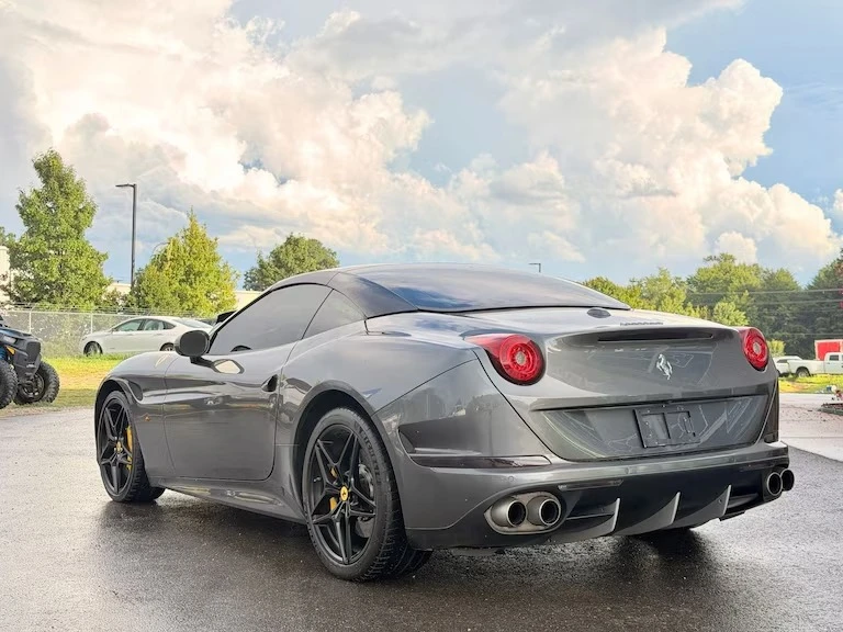 2015 Ferrari California T - Image 6 of 18