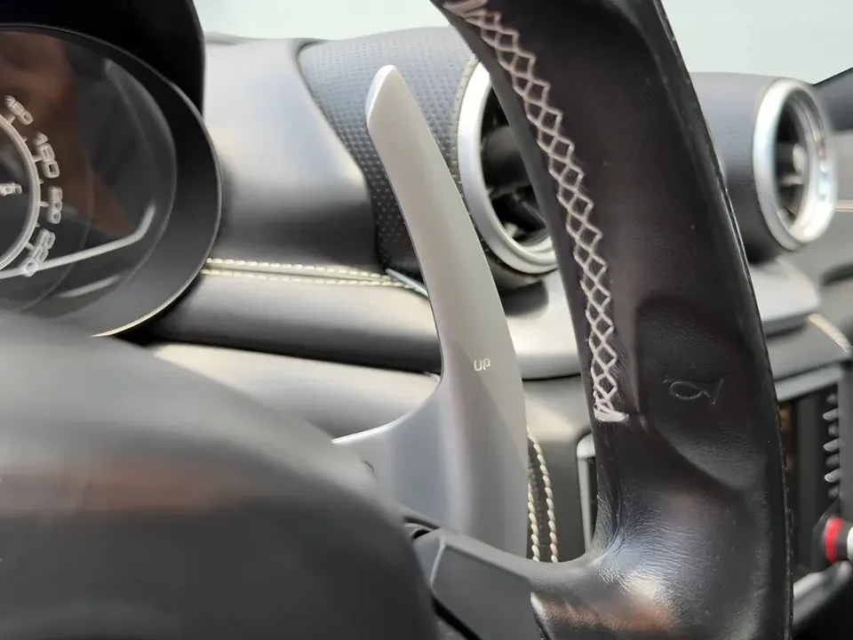 2015 Ferrari California T - Image 9 of 20