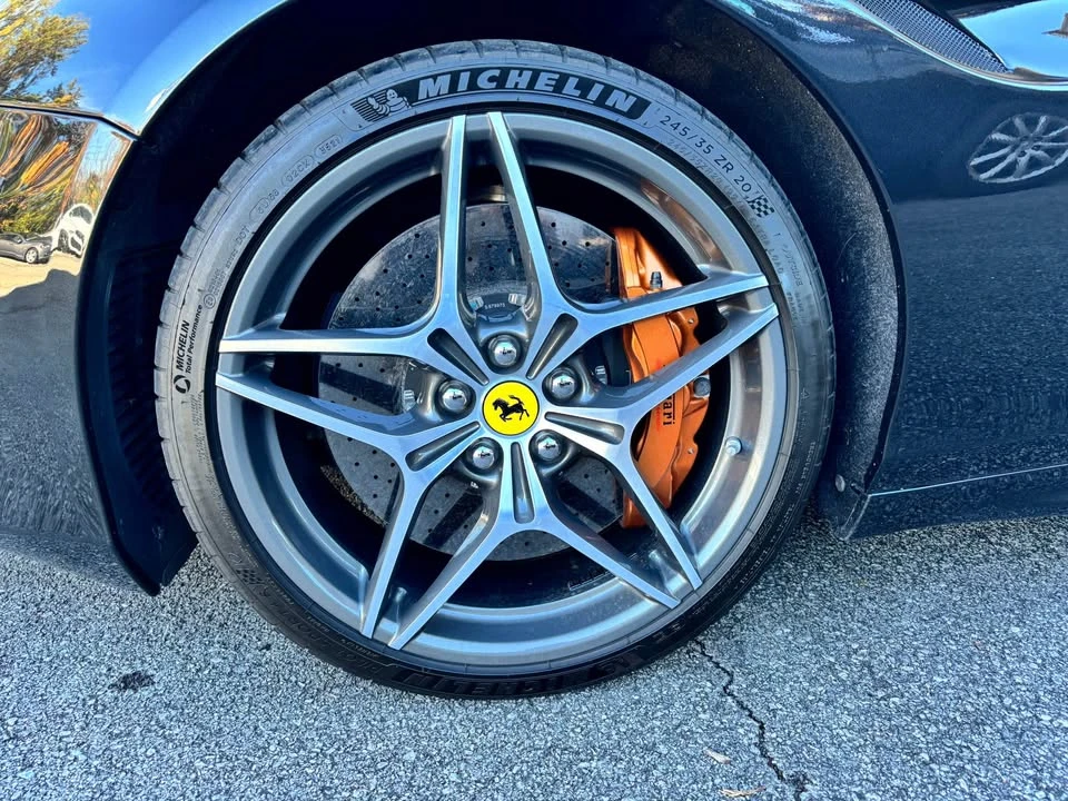 2015 Ferrari California - Image 4 of 10