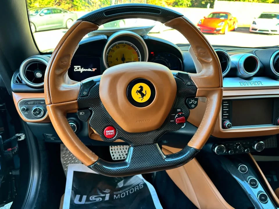 2015 Ferrari California - Image 7 of 10