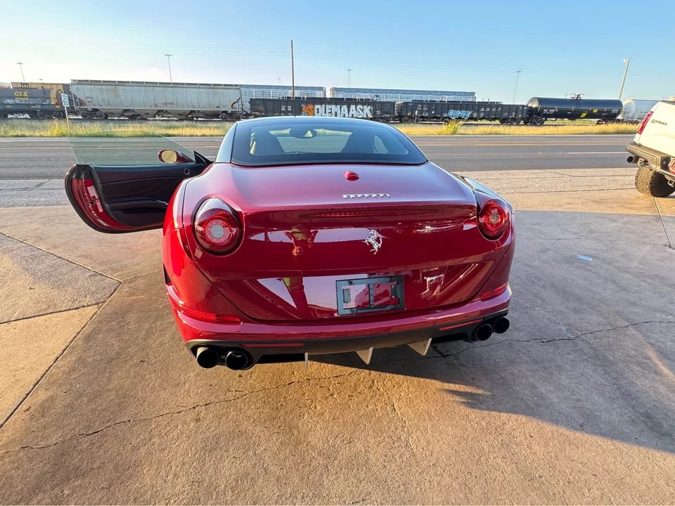 2015 Ferrari California T - Image 6 of 14