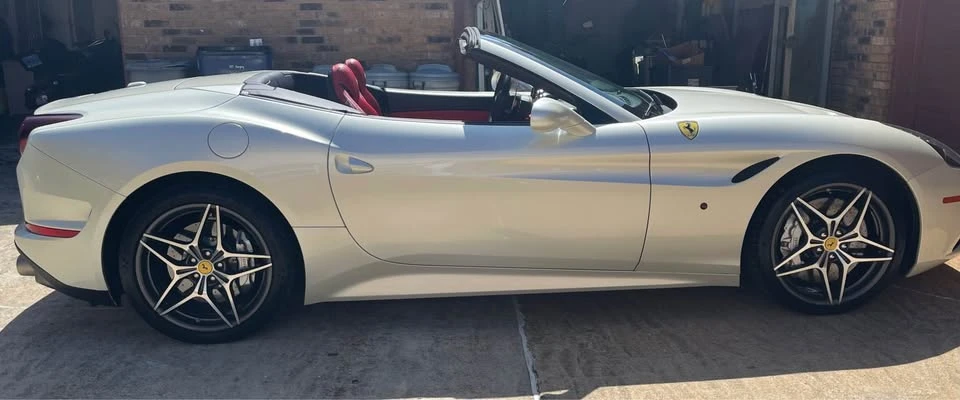2015 Ferrari California T - Image 10 of 14