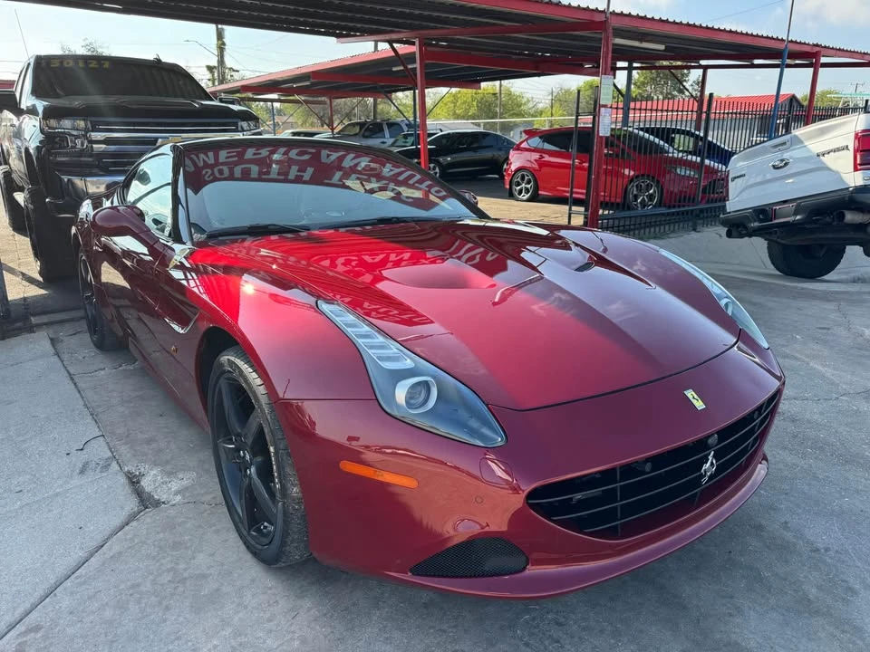2015 Ferrari California T - Image 5 of 11