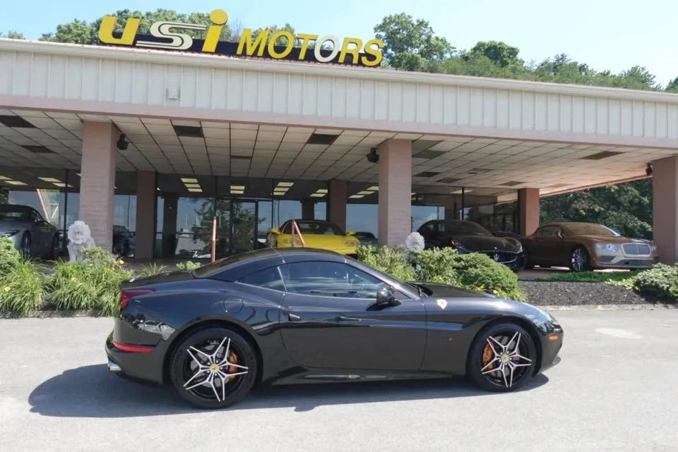 2015 Ferrari California T - Image 17 of 20