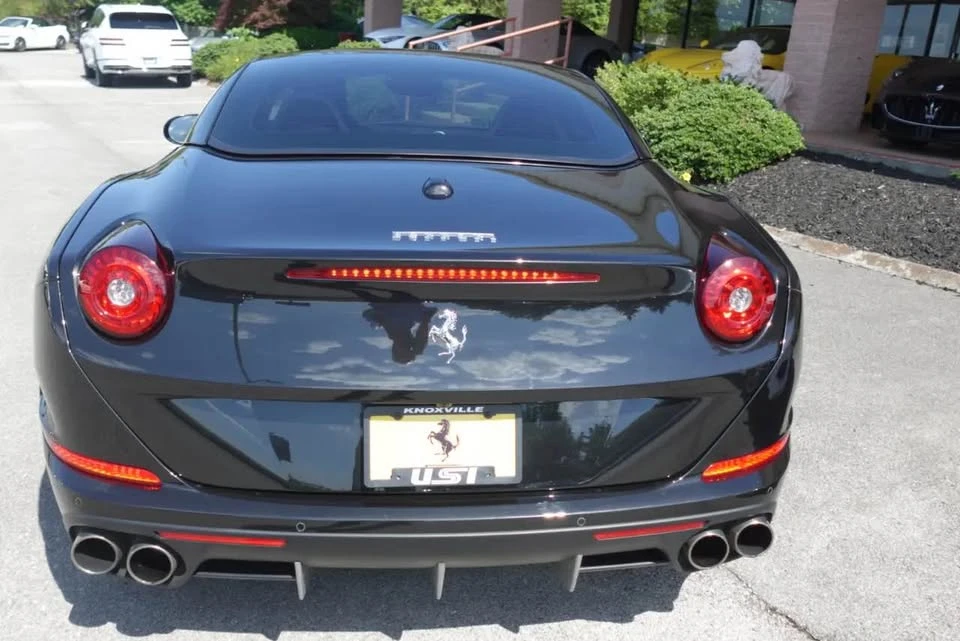 2015 Ferrari California T - Image 4 of 20