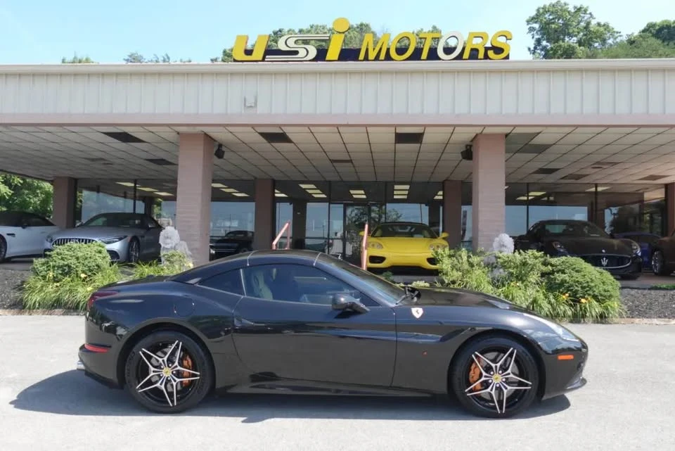 2015 Ferrari California T - Image 18 of 20