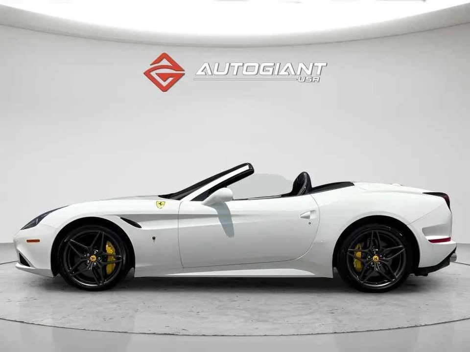 2015 Ferrari California T - Image 3 of 10